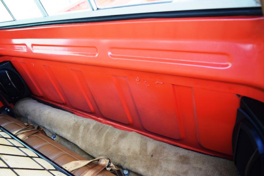 Детали интерьера Chevrolet C10 Cheyenne Super 1974 года  (фото 205 из 365)